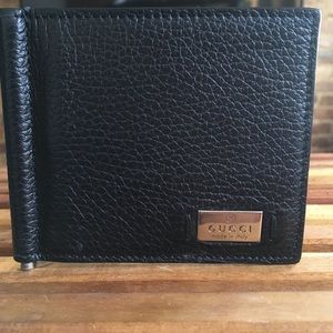 Gucci Wallet: Men’s Metal Tag Money Clip Wallet